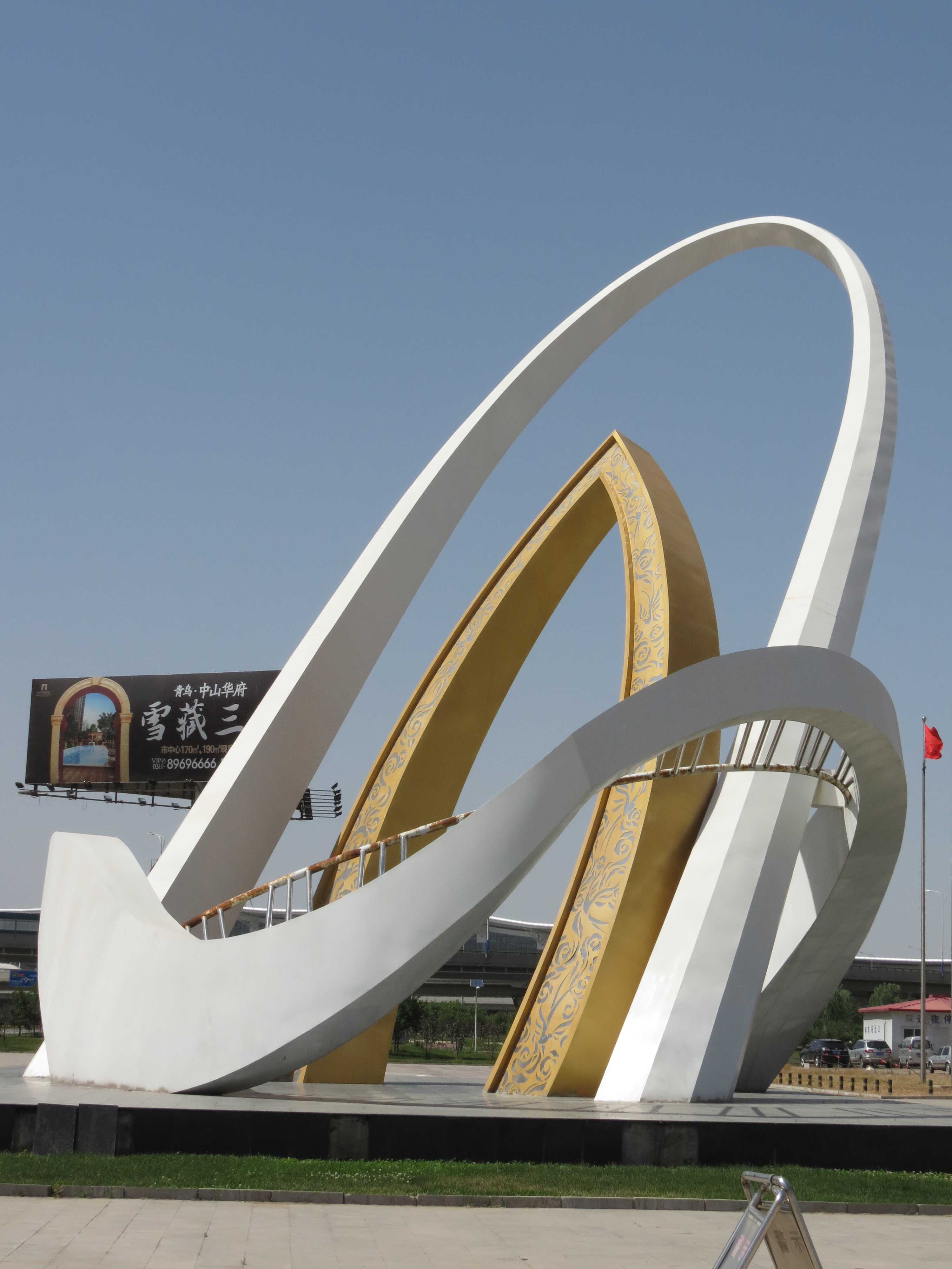 機(jī)場(chǎng)大型雕塑，不銹鋼機(jī)場(chǎng)雕塑，不銹鋼廣場(chǎng)景觀